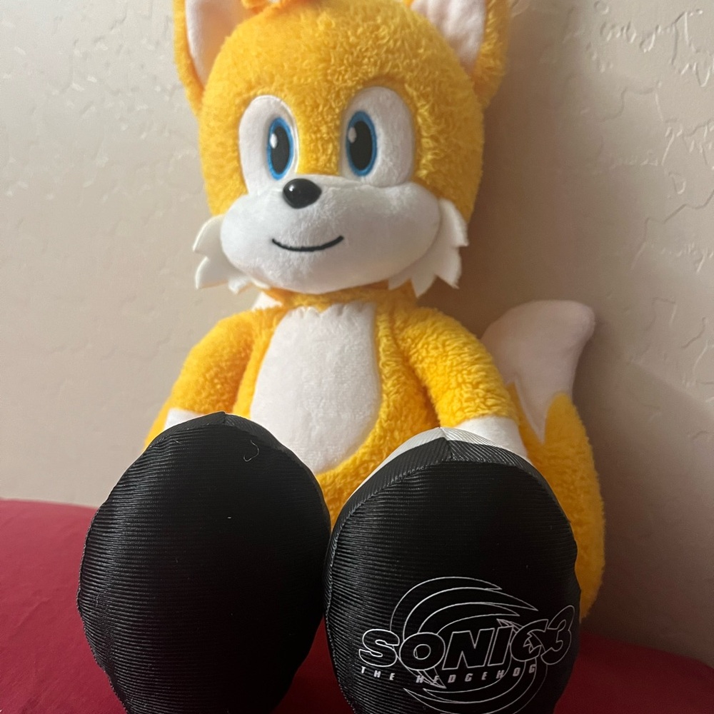 Tails Plush Toy from Sonic the Hedgehog 3 Build a Bear - Yellow and White